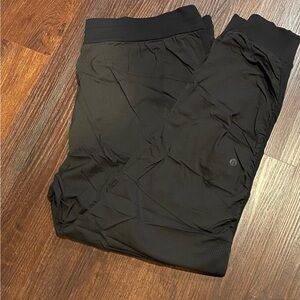 Lululemon Woman Jogger Pants